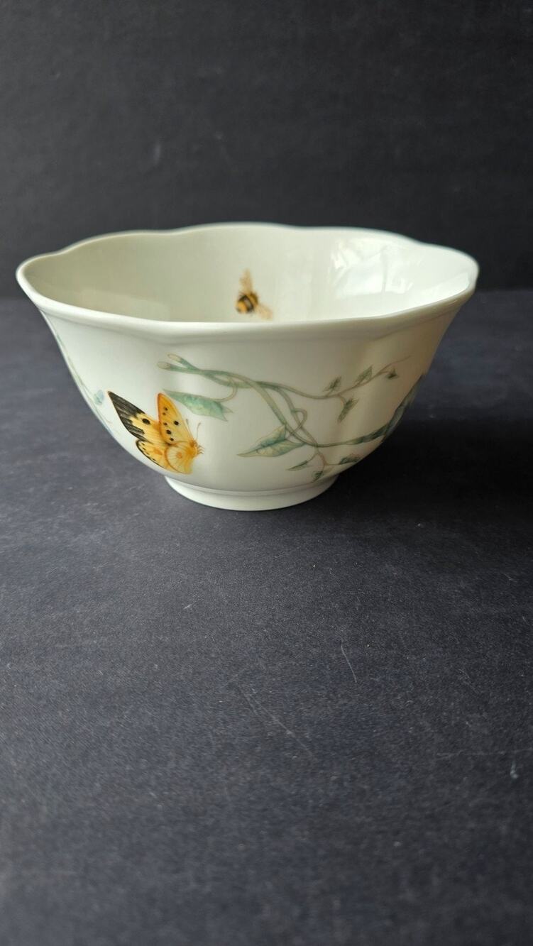 Lenox Butterfly Meadow Rice Bowl White Porcelain Floral Butterfly Bee Dish
